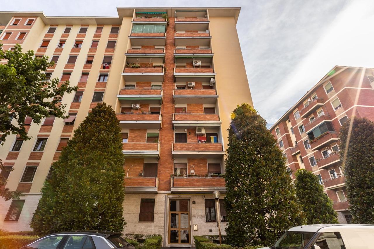 Rosselli 13 Milan Apartment Ngoại thất bức ảnh